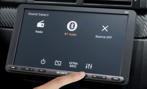 Sony XAV-AX8100 - Image 11